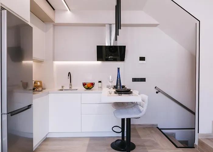 Arena & Cielo By Airnest 公寓 *