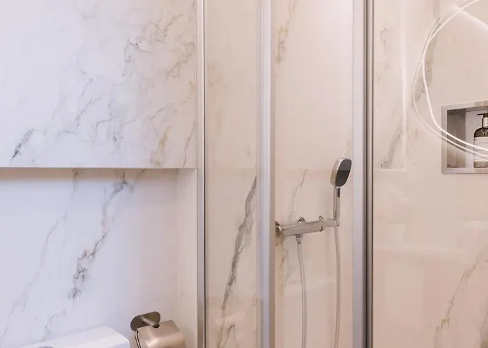 Arena & Cielo By Airnest