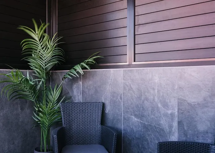 Arena & Cielo By Airnest *